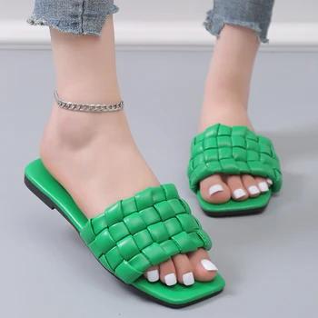 2022 Mulheres Sapatos Verde Tecelagem Chinelos Macios para as Mulheres de pés Quadrados Sandálias Mulher de Praia no Verão Flip-Flops Mulheres Plus Size 43