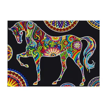 5D Cavalo Luminosa DIY Diamante Pintura, Ponto Cruz Kit de Bordado da Imagem em Mosaico De Strass Decoração de Casa de imagens de artesanato de brinquedos 1