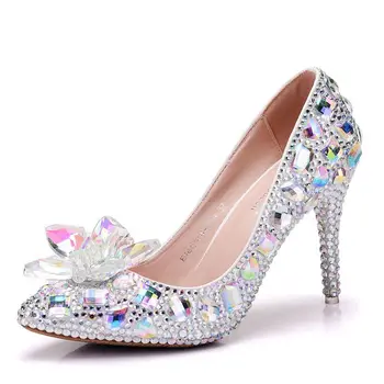 Novo Nupcial Sapatos de Strass Salto Alto 9,5 CM Sapatos de Cinderela Mulheres Bombas dedo Apontado Mulher Elegante Cristal de Casamento Sapatos de Bombas