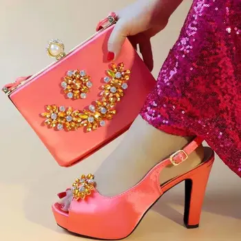 Venda quente cor-de-rosa as mulheres bombas com grande decoração de cristal africana sapatos combinar bolsa conjunto V247,salto 11CM