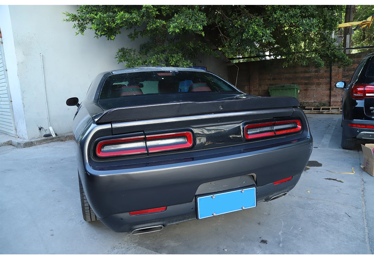 Macio da Fibra do Carbono Traseira do Tronco Cauda Lip Spoiler Asa Guarnição para Dodge Challenger 2015-2022 Acessórios do Carro 1